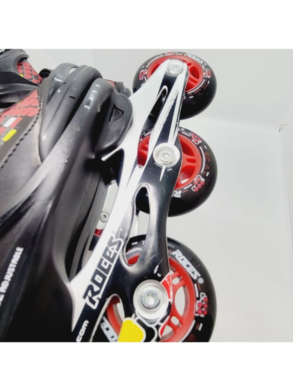 Roces Kid's 4-7 LAB Fitness Inline Skates Blades Black Red MP 230-255 adjustable - Picture 9 of 12